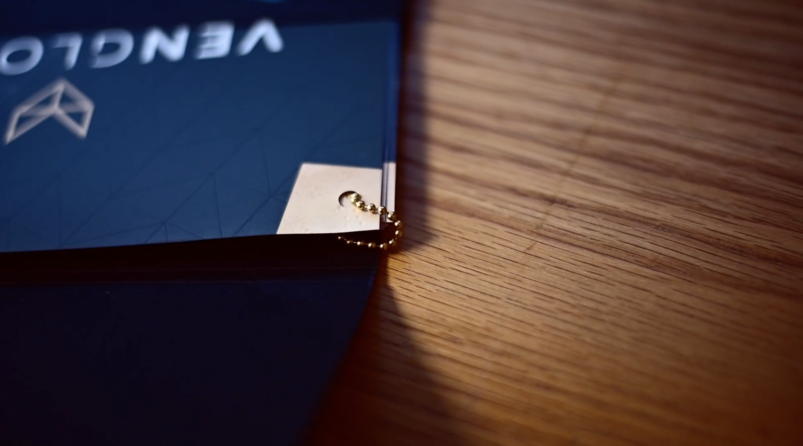 VEN Global gold foil detail